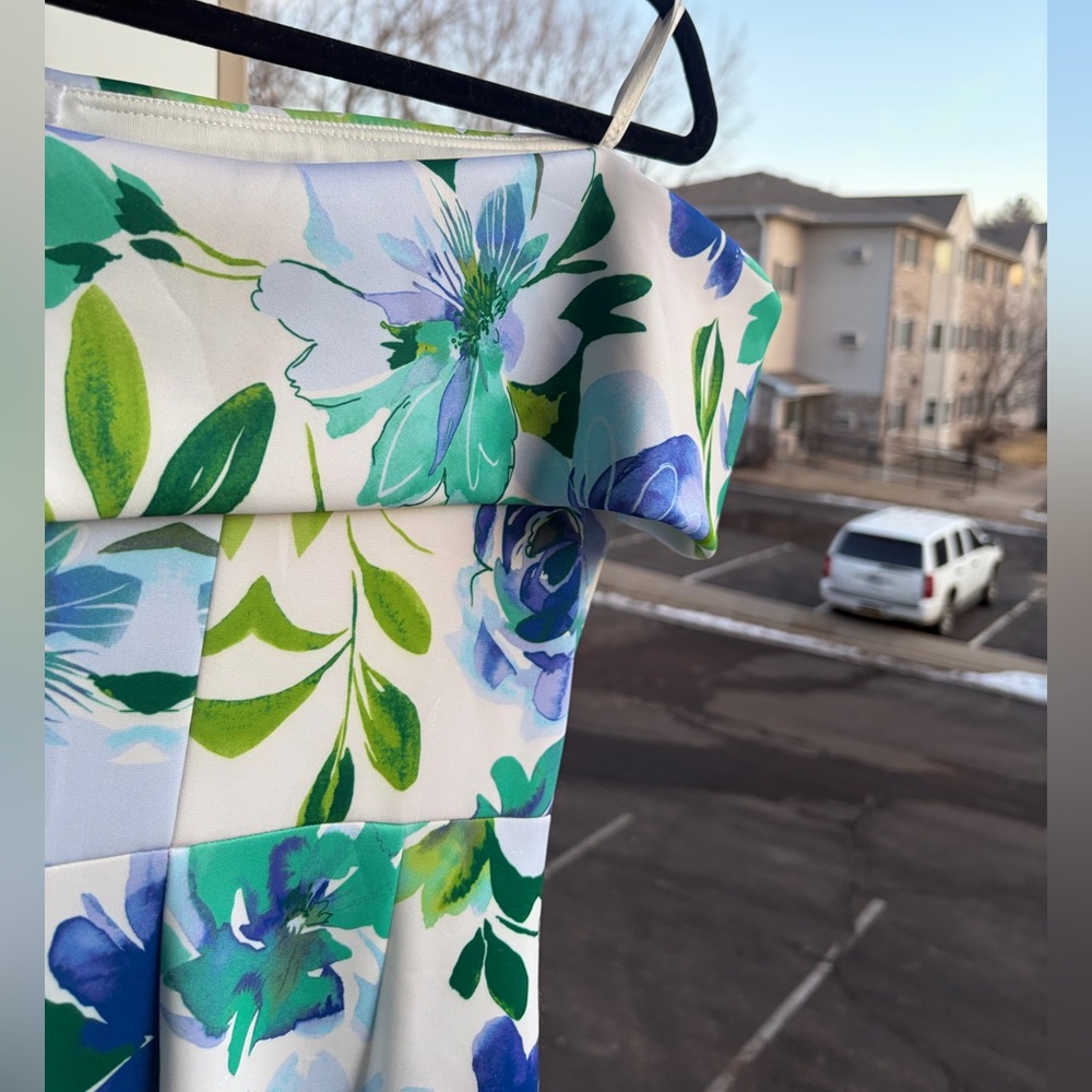 🆕🩵💙💚Eliza J Blue & Green Floral Off-Shoulder Mermaid Gown Size 4,6 Prom Formal - Picture 11 of 17